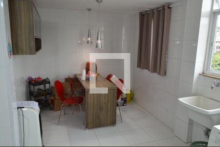 Apartamento à venda com 178m², 3 quartos e 2 vagas Apartamento à venda com 178m², 3 quartos e 2 vagasCozinha