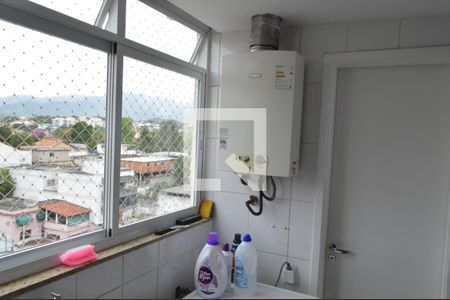 Apartamento à venda com 178m², 3 quartos e 2 vagas Apartamento à venda com 178m², 3 quartos e 2 vagasÁrea de Serviço