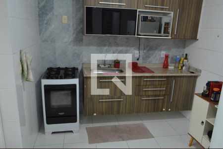 Apartamento à venda com 178m², 3 quartos e 2 vagas Apartamento à venda com 178m², 3 quartos e 2 vagasCozinha