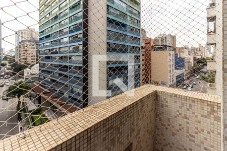 Apartamento à venda com 170m², 2 quartos e 1 vagaQuarto 3 - Varanda