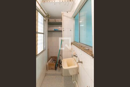 Apartamento à venda com 80m², 3 quartos e 1 vaga Apartamento à venda com 80m², 3 quartos e 1 vagaÁrea de Serviço