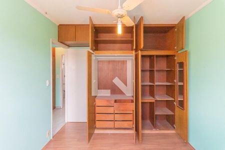 Apartamento à venda com 80m², 3 quartos e 1 vaga Apartamento à venda com 80m², 3 quartos e 1 vagaQuarto 2 - Armários