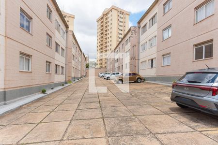 Apartamento à venda com 80m², 3 quartos e 1 vaga Apartamento à venda com 80m², 3 quartos e 1 vagaGaragens