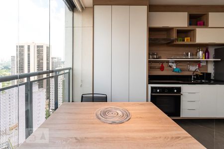 Apartamento para alugar com 68m², 1 quarto e 1 vagavaranda