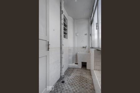 Apartamento à venda com 180m², 4 quartos e sem vaga Apartamento à venda com 180m², 4 quartos e sem vagaÁrea de Serviço 1