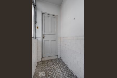 Apartamento à venda com 180m², 4 quartos e sem vaga Apartamento à venda com 180m², 4 quartos e sem vagaÁrea de Serviço 1