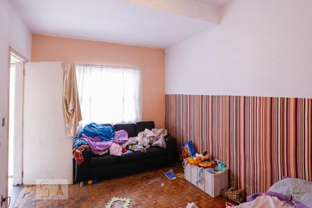 Casa à venda com 220m², 3 quartos e 4 vagas Casa à venda com 220m², 3 quartos e 4 vagasQuarto de Serviço