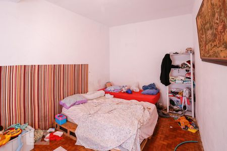 Casa à venda com 220m², 3 quartos e 4 vagas Casa à venda com 220m², 3 quartos e 4 vagasQuarto de Serviço