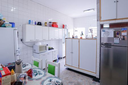 Casa à venda com 220m², 3 quartos e 4 vagas Casa à venda com 220m², 3 quartos e 4 vagasCozinha