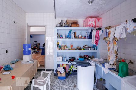 Casa à venda com 220m², 3 quartos e 4 vagas Casa à venda com 220m², 3 quartos e 4 vagasLavanderia