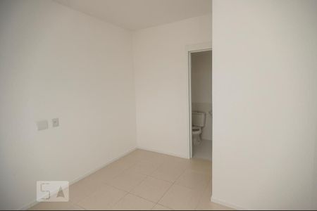 Suíte de apartamento à venda com 3 quartos, 60m² em Del Castilho, Rio de Janeiro