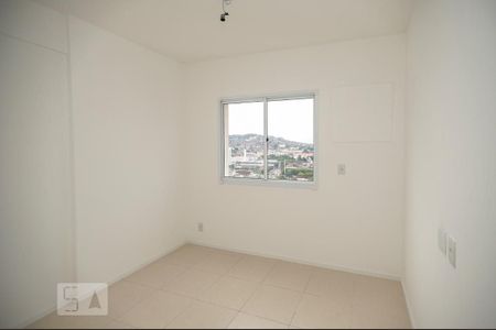 Suíte de apartamento à venda com 3 quartos, 60m² em Del Castilho, Rio de Janeiro