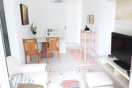 Sala de apartamento para alugar com 2 quartos, 70m² em Parque Bela Vista, Salvador