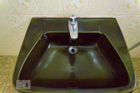 Casa à venda com 150m², 3 quartos e 3 vagasBanheiro