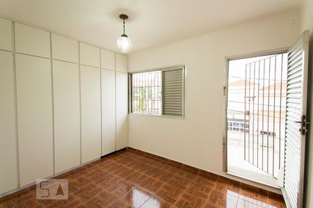 Casa à venda com 150m², 3 quartos e 3 vagasSuíte