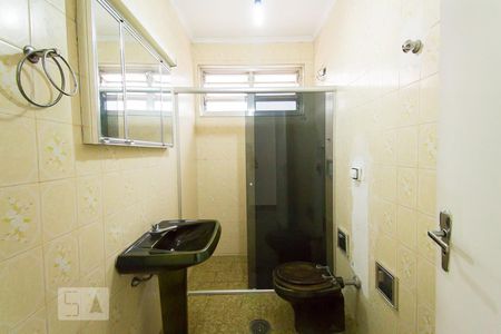 Casa à venda com 150m², 3 quartos e 3 vagasBanheiro