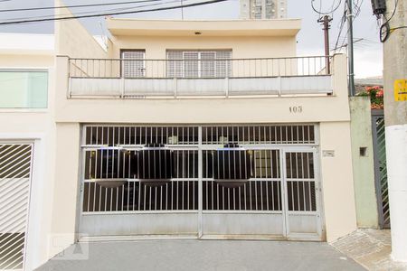 Casa à venda com 150m², 3 quartos e 3 vagasFachada