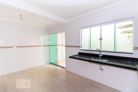 Casa à venda com 180m², 3 quartos e 3 vagas Casa à venda com 180m², 3 quartos e 3 vagasCozinha