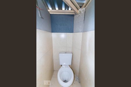 Casa à venda com 180m², 3 quartos e 3 vagas Casa à venda com 180m², 3 quartos e 3 vagasBanheiro do Terraço