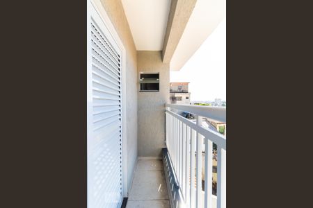 Casa à venda com 180m², 3 quartos e 3 vagas Casa à venda com 180m², 3 quartos e 3 vagasVaranda da Suíte 1