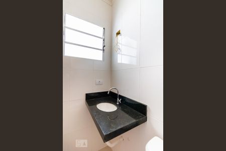 Casa à venda com 180m², 3 quartos e 3 vagas Casa à venda com 180m², 3 quartos e 3 vagasBanheiro da Suíte 2