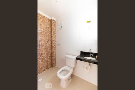 Casa à venda com 180m², 3 quartos e 3 vagas Casa à venda com 180m², 3 quartos e 3 vagasBanheiro da Suíte