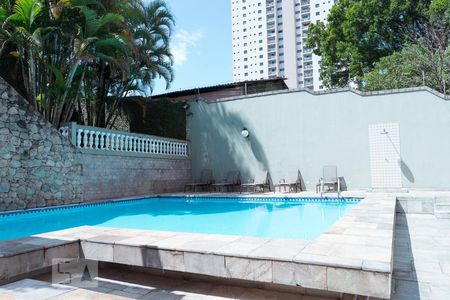 Apartamento para alugar com 120m², 3 quartos e 2 vagas Apartamento para alugar com 120m², 3 quartos e 2 vagasÁrea comum