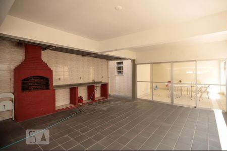 Apartamento à venda com 71m², 2 quartos e 1 vagaChurrasqueira