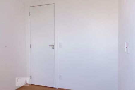 Quarto 2 de apartamento para alugar com 2 quartos, 42m² em Jardim Santa Emília, São Paulo