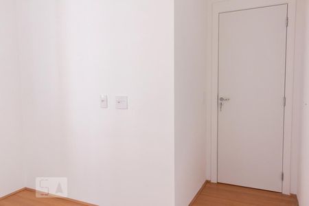 Quarto 1 de apartamento para alugar com 2 quartos, 42m² em Jardim Santa Emília, São Paulo