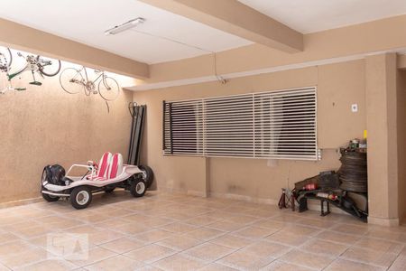 Casa à venda com 180m², 3 quartos e 4 vagasGaragem