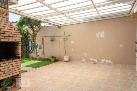 Casa à venda com 180m², 3 quartos e 4 vagasChurrasqueira