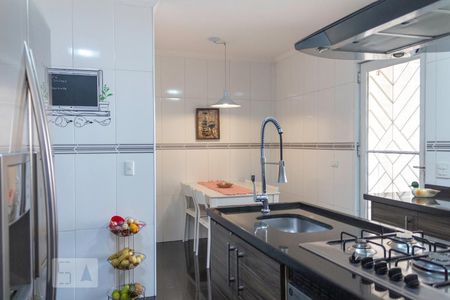 Casa à venda com 180m², 3 quartos e 4 vagasCozinha