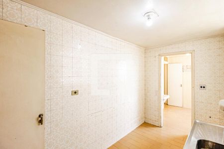 Apartamento à venda com 81m², 2 quartos e 1 vaga Apartamento à venda com 81m², 2 quartos e 1 vagaCozinha