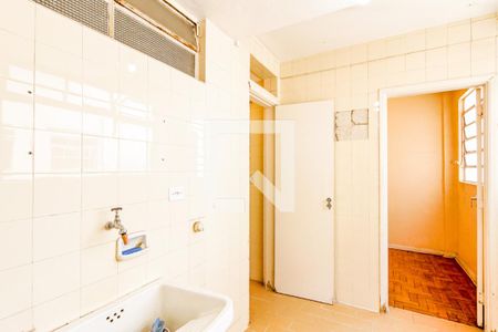 Apartamento à venda com 81m², 2 quartos e 1 vaga Apartamento à venda com 81m², 2 quartos e 1 vagaÁrea de Serviço