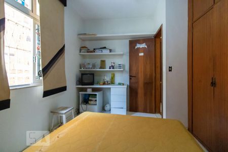 Casa à venda com 175m², 2 quartos e sem vagaQuarto