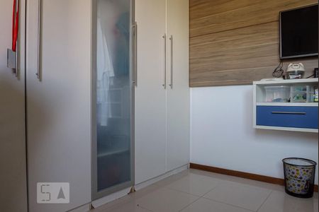 Apartamento à venda com 110m², 4 quartos e 2 vagasQuarto 2