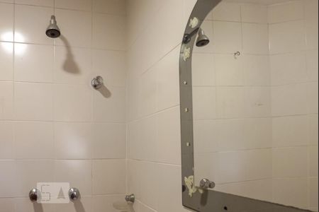 Apartamento à venda com 110m², 4 quartos e 2 vagasBanheiro de Serviço