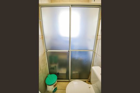 Casa à venda com 90m², 3 quartos e 2 vagas Casa à venda com 90m², 3 quartos e 2 vagasBanheiro