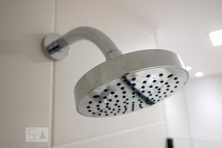 Apartamento à venda com 67m², 2 quartos e 1 vaga Apartamento à venda com 67m², 2 quartos e 1 vagaBanheiro da suíte