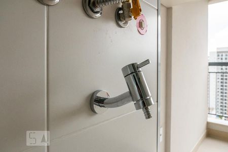 Apartamento à venda com 67m², 2 quartos e 1 vaga Apartamento à venda com 67m², 2 quartos e 1 vagaÁrea de serviço