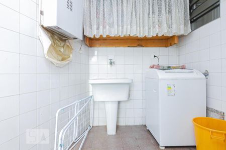 Casa à venda com 200m², 3 quartos e 3 vagasÁrea de Serviço