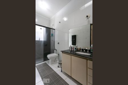 Casa à venda com 260m², 4 quartos e 3 vagasBanheiro