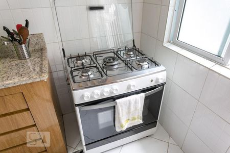 Casa à venda com 260m², 4 quartos e 3 vagasFogão