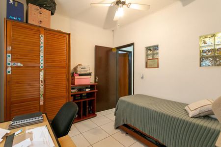 Casa à venda com 260m², 4 quartos e 3 vagasQuarto 1