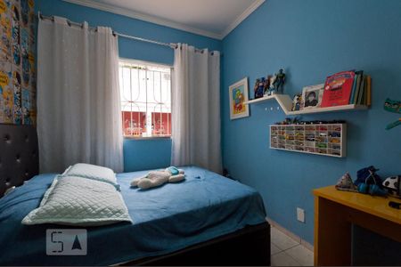 Casa à venda com 481m², 4 quartos e 8 vagas Casa à venda com 481m², 4 quartos e 8 vagasQuarto 2