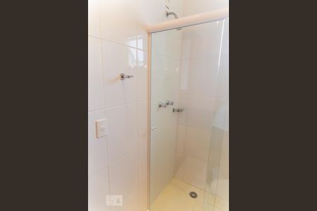 Apartamento para alugar com 60m², 2 quartos e 1 vaga Apartamento para alugar com 60m², 2 quartos e 1 vagaBanheiro