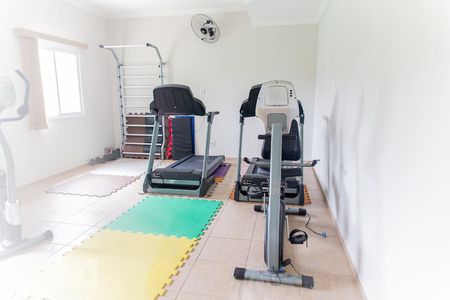 Apartamento para alugar com 60m², 2 quartos e 1 vaga Apartamento para alugar com 60m², 2 quartos e 1 vagaÁrea comum - Academia