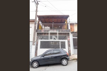Casa à venda com 141m², 2 quartos e 2 vagas Casa à venda com 141m², 2 quartos e 2 vagasFachada