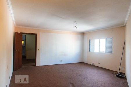 Casa à venda com 290m², 4 quartos e 2 vagas Casa à venda com 290m², 4 quartos e 2 vagasQuarto 4